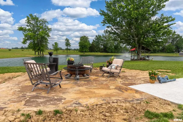 $669,000 | 1717 Marion Street, Carterville, IL 62918