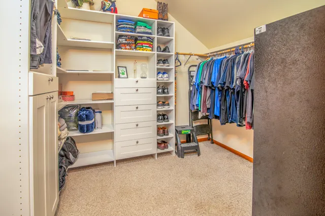 $775,000 | 5232 County Highway, West Bend, WI 53095