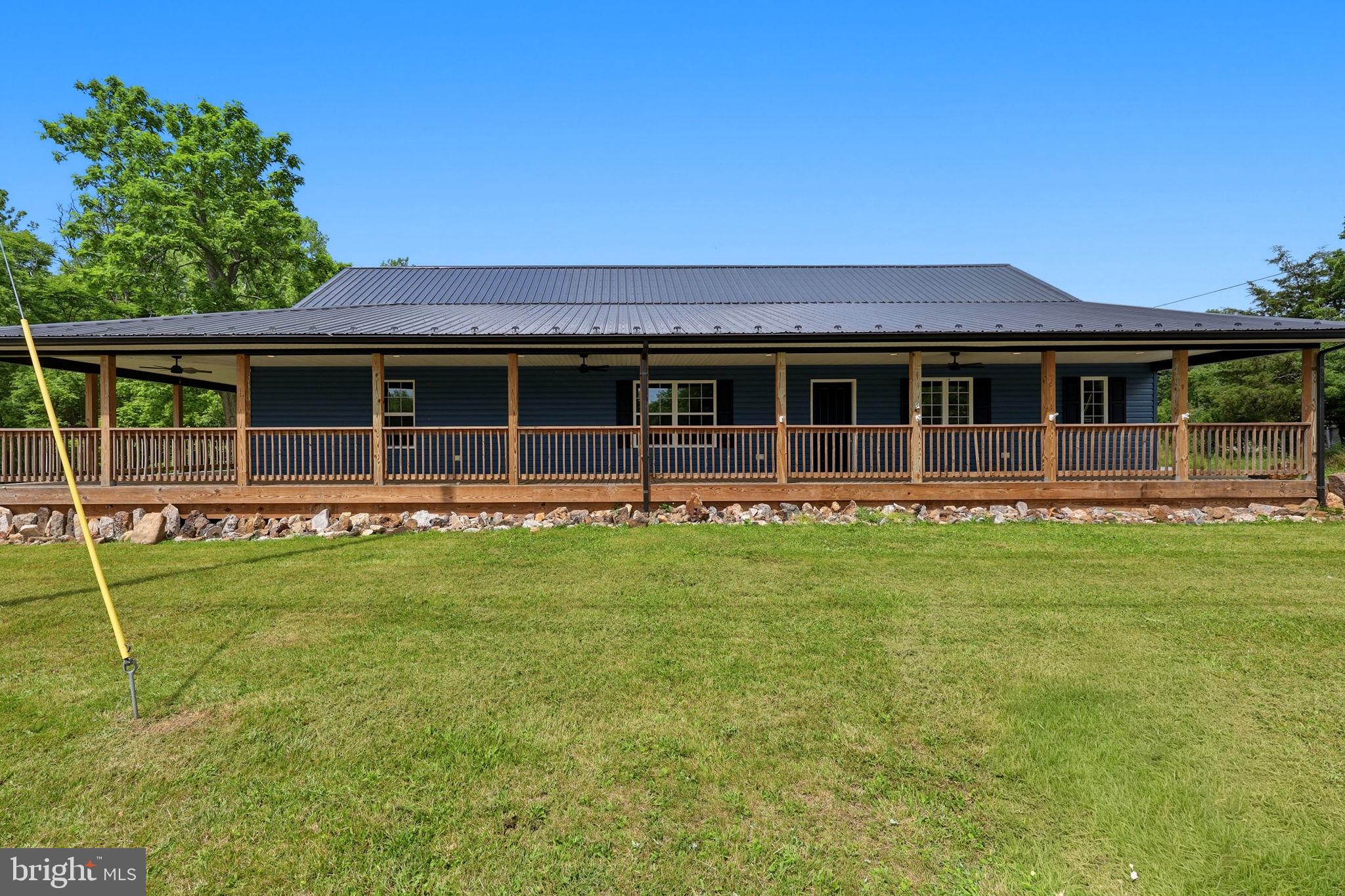 8757 Hedgesville Road Hedgesville, WV 25427 - Photo 2 of 40