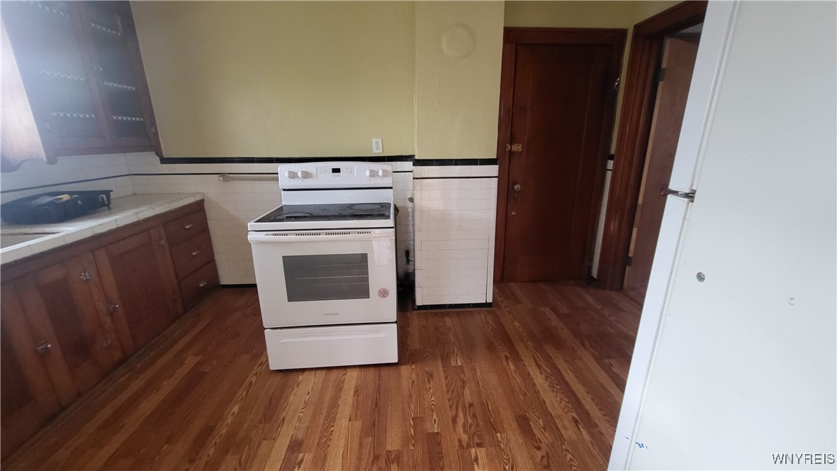 2047 Clinton Street Buffalo, NY 14206 - Photo 23 of 48