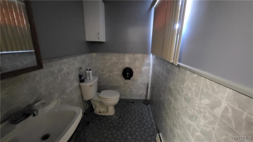 2047 Clinton Street Buffalo, NY 14206 - Photo 37 of 48