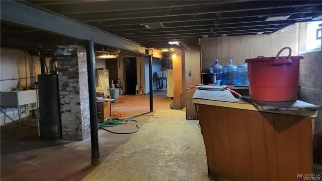 $259,900 | 2047 Clinton Street, Buffalo, NY 14206