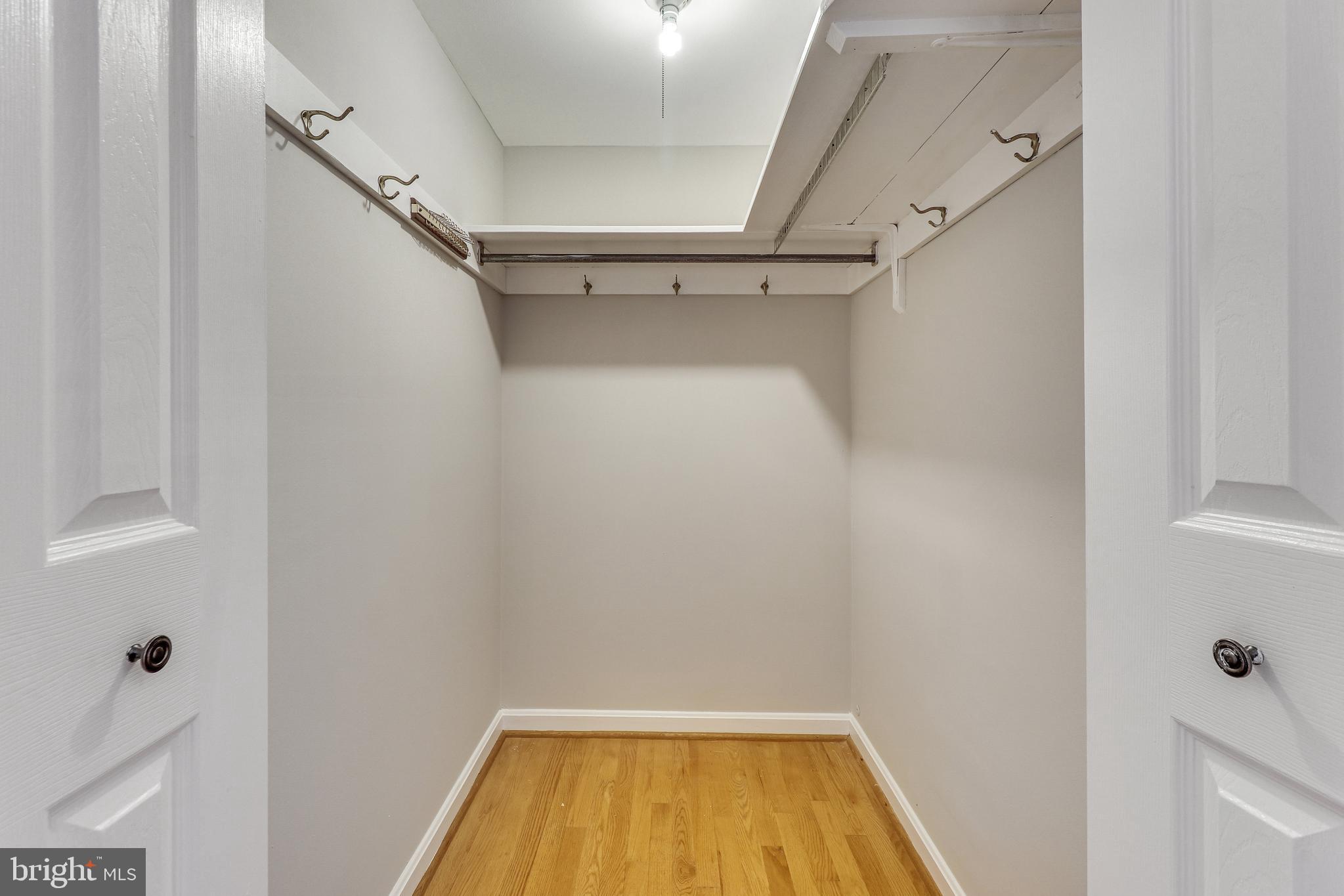 8709 Gateshead Road Alexandria, VA 22309 - Photo 48 of 92 Gallery Image 48