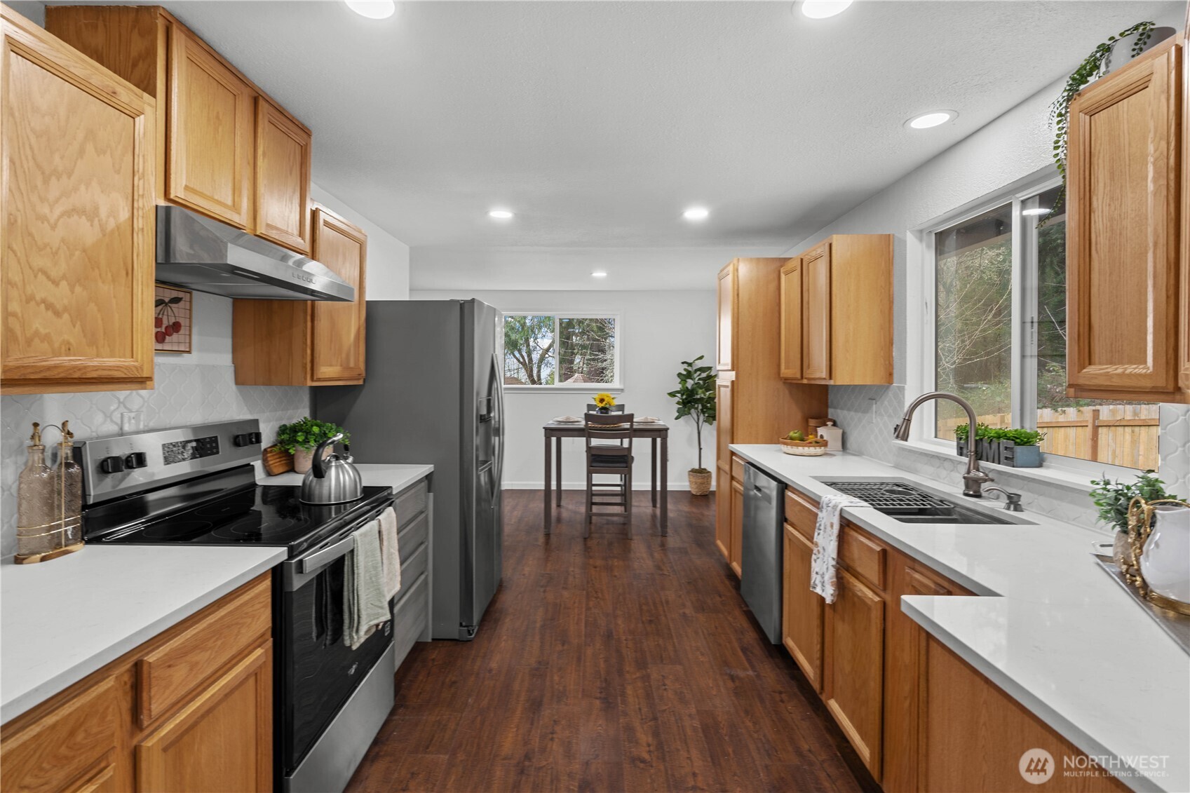 32 Madrona Place DuPont, WA 98327 - Photo 9 of 34