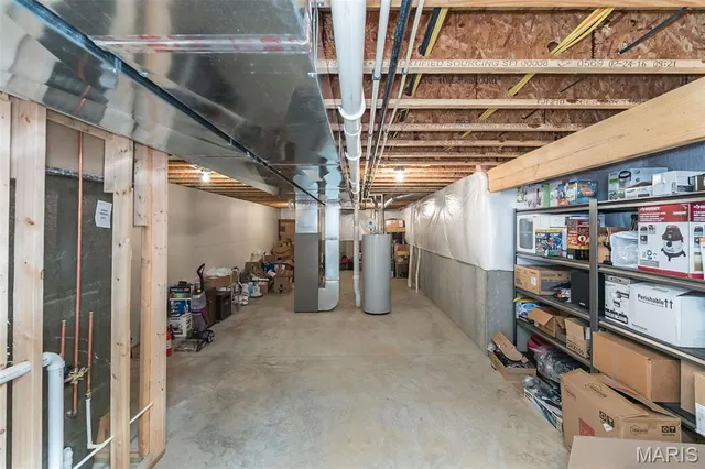 $487,500 | 113 Stonebridge Crossing Drive, Maryville, IL 62062