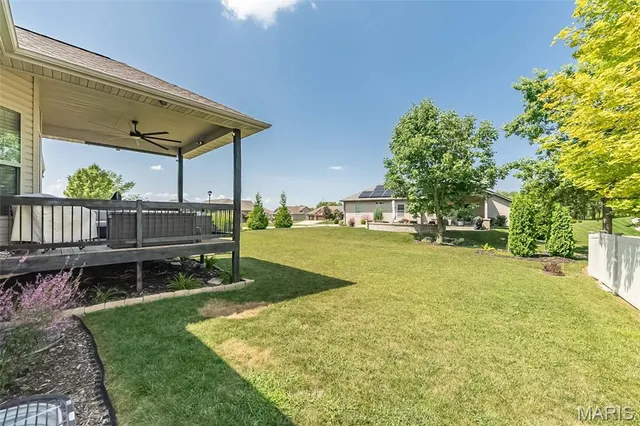 $487,500 | 113 Stonebridge Crossing Drive, Maryville, IL 62062