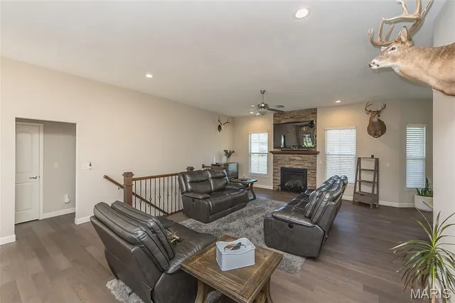 $487,500 | 113 Stonebridge Crossing Drive, Maryville, IL 62062