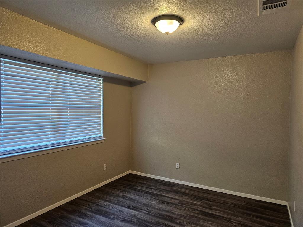200 East Charles Street Riesel, TX 76682 - Photo 19 of 21