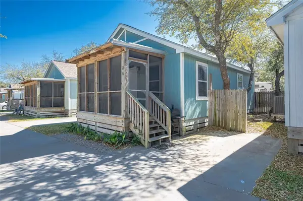$249,000 | 5481 Highway 35, Unit 20, Rockport, TX 78382