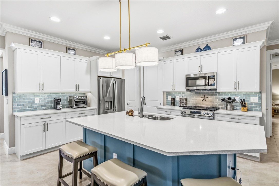 6012 Bella Rosa Lane Vero Beach, FL 32966 - Photo 12 of 36