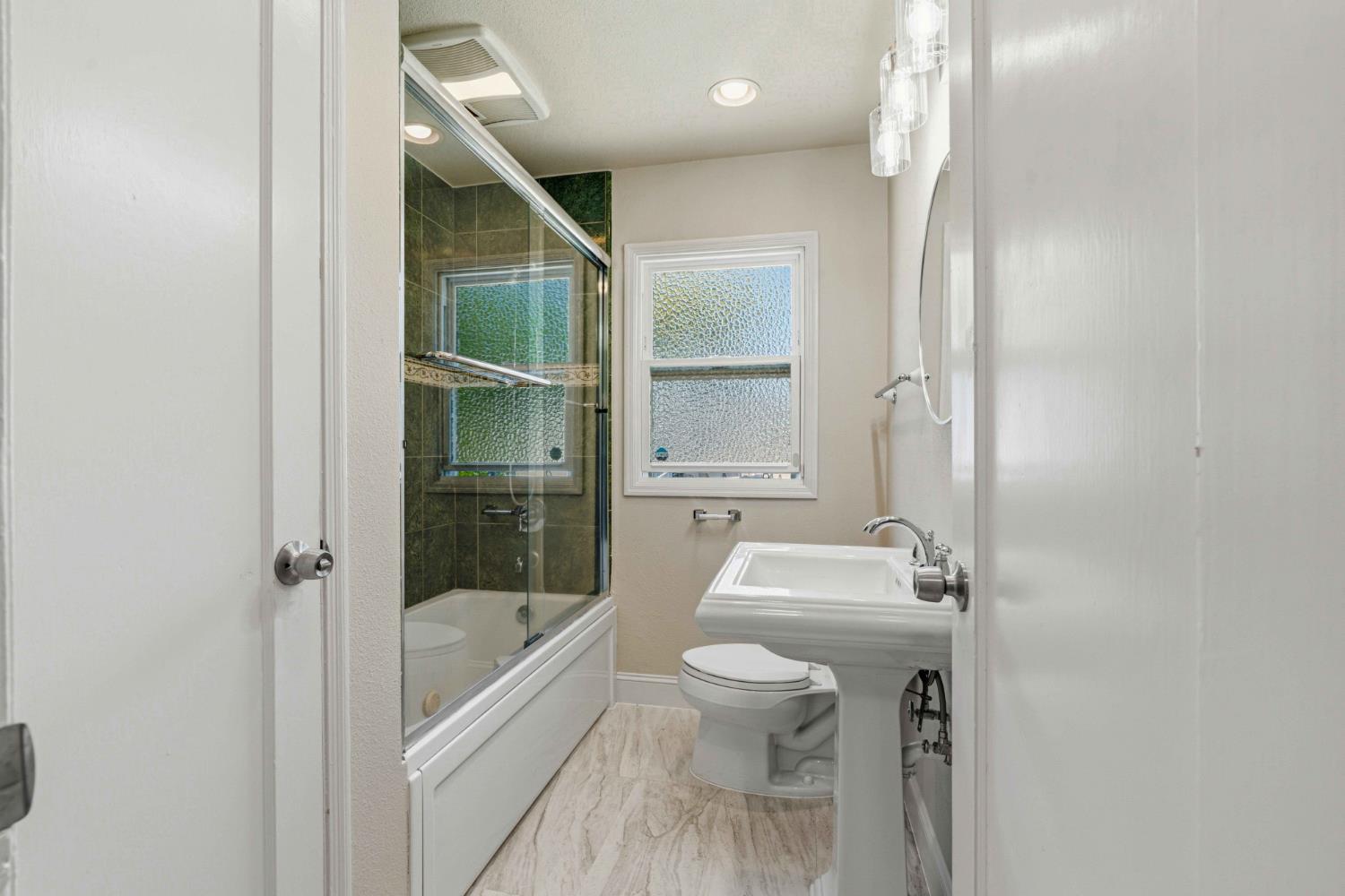 1625 Spring Street Stockton, CA 95206 - Photo 14 of 29