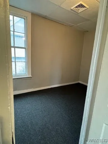 $1,000 | 221 Maple Street, Buffalo, NY 14204
