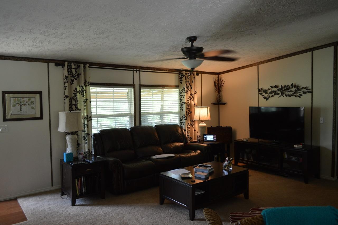 1379 Sussex Road Dayton, TN 37321 - Photo 2 of 23 2