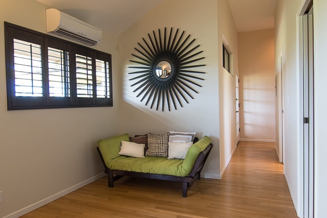 60 Oili Road Haiku, HI 96708 - Photo 15 of 30 a workspace with furniture and window