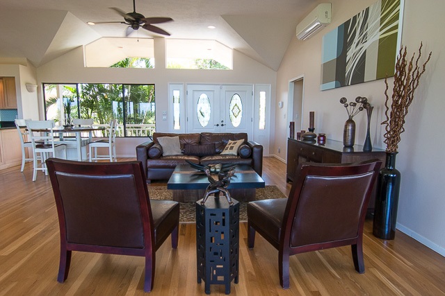 60 Oili Road Haiku, HI 96708 - Photo 10 of 30 a view of a dining room with furniture window and wooden floor
