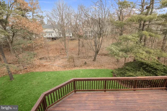 $995,000 | 1727 Glastonberry Road, Potomac, MD 20854