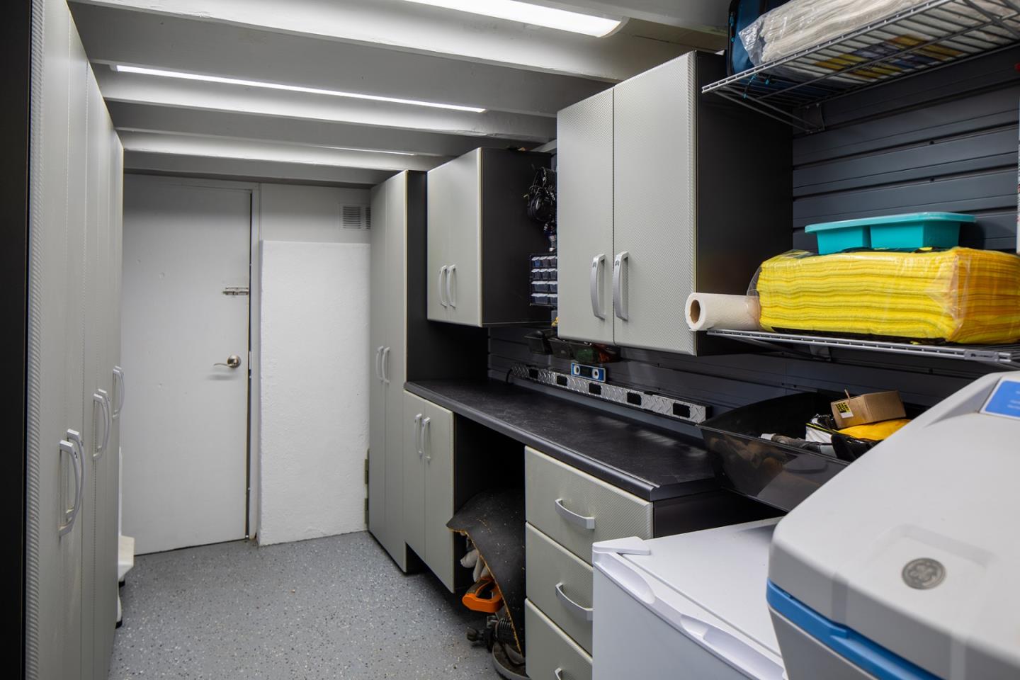 9546 Maple Court Carmel, CA 93923 - Photo 25 of 27 a kitchen with a stove and a refrigerator