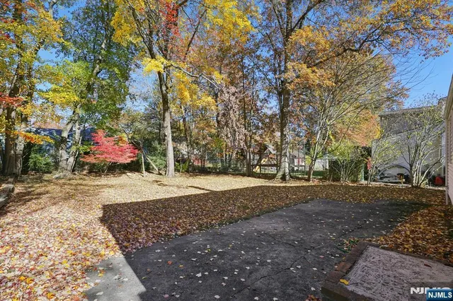 $535,000 | 37 Mayfair Drive, West Orange, NJ 07052