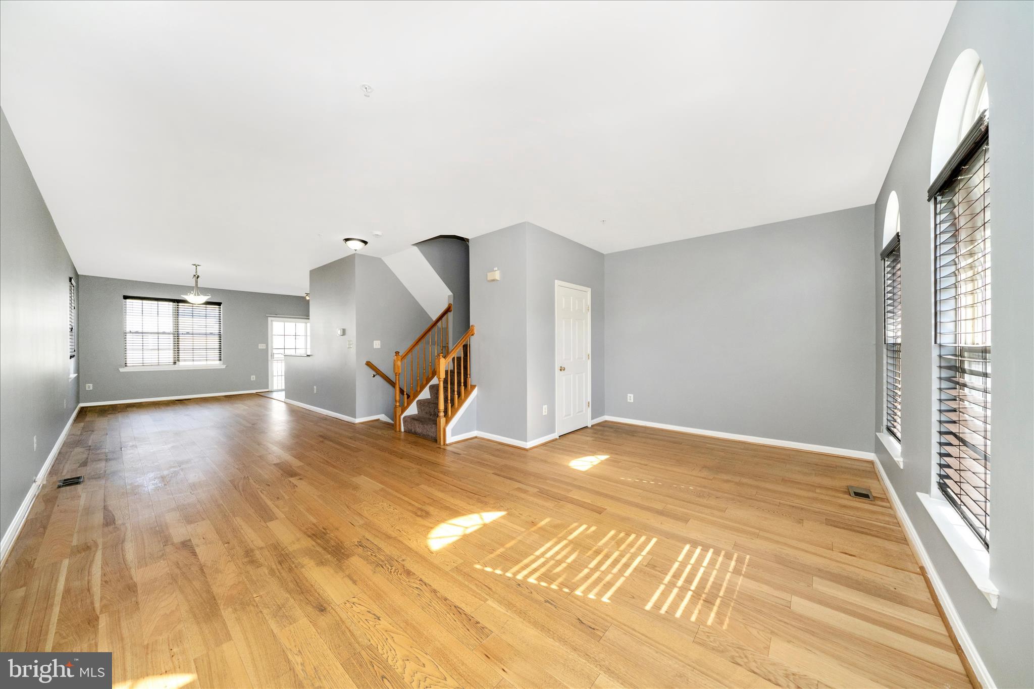 8212 Brooktree Street Laurel, MD 20724 - Photo 14 of 53 Living Room