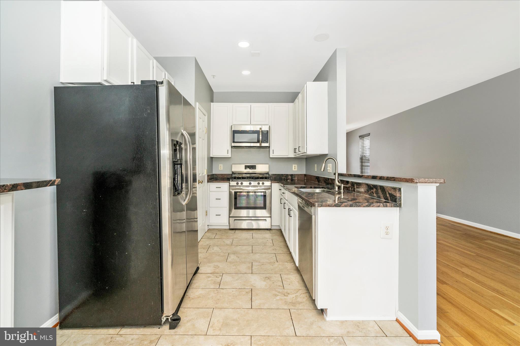8212 Brooktree Street Laurel, MD 20724 - Photo 21 of 53 Kitchen