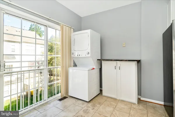 $515,000 | 8212 Brooktree Street, Laurel, MD 20724