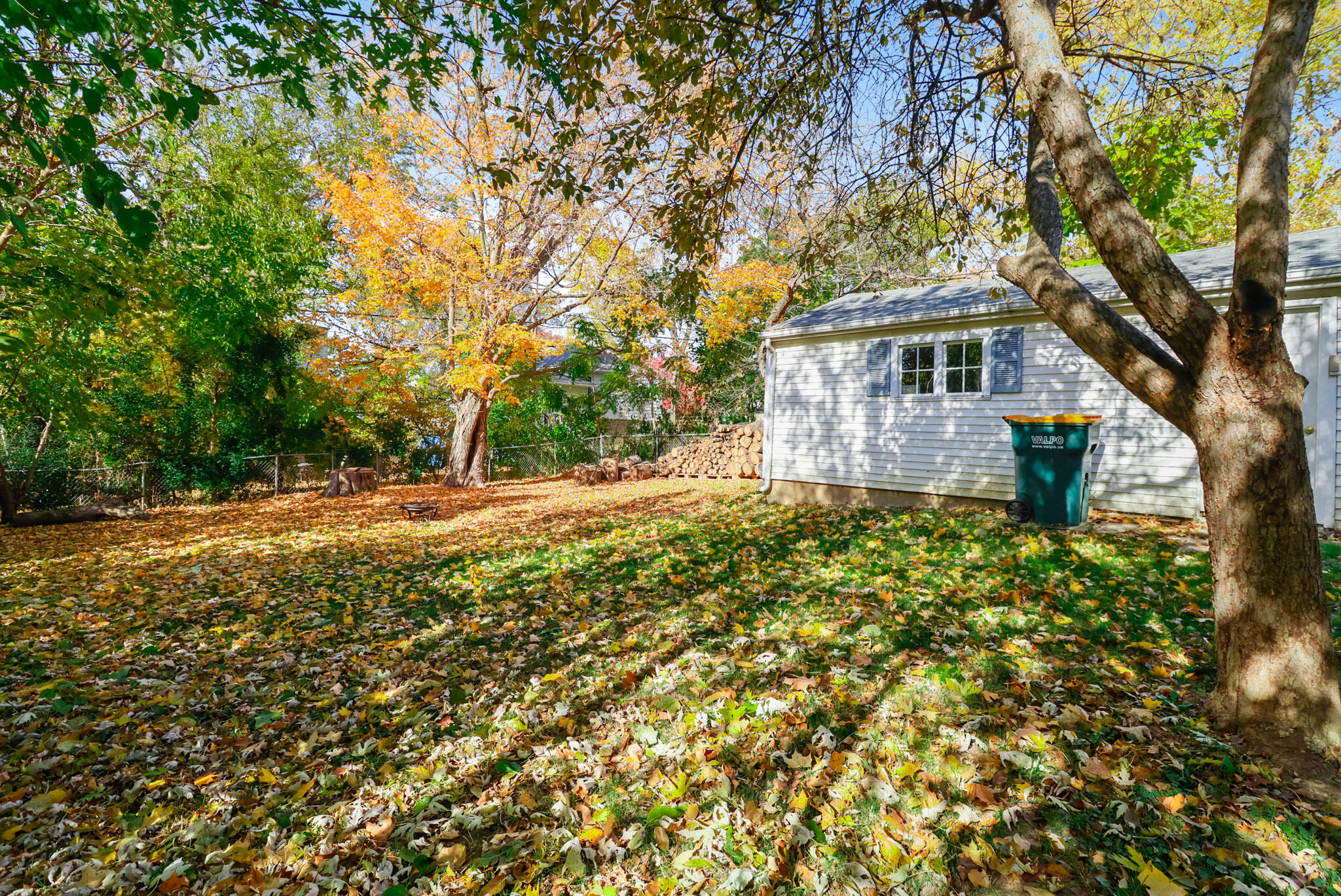 607 Madison Street Valparaiso, IN 46385 - Photo 4 of 15 a view of a house with a tree