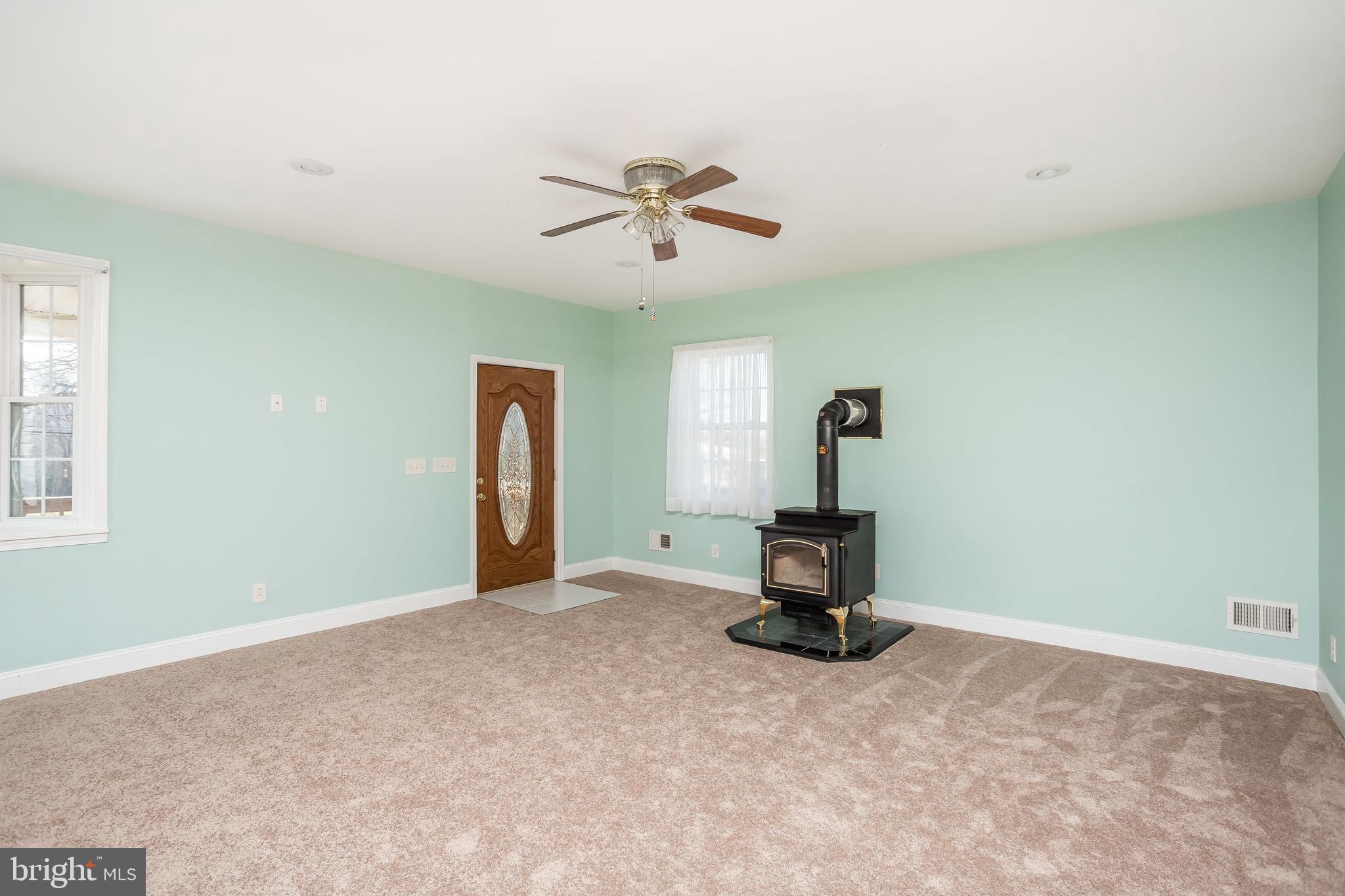 2805 4th Street Sparrows Point, MD 21219 - Photo 7 of 36