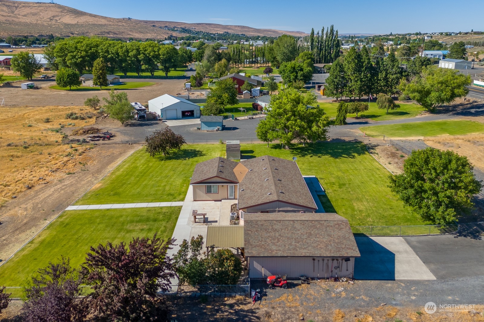 14116 Dodson Road Northwest Ephrata, WA 98823 - Photo 34 of 36 Gallery Image 34