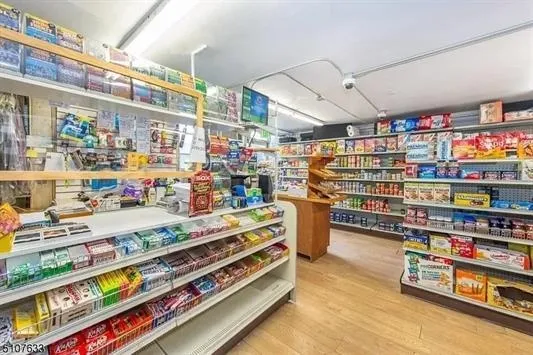 $269,000 | 6040 Boulevard East, Unit 3K, West New York, NJ 07093