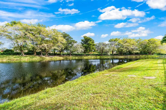 $1,200,000 | 5061 Via De Amalfi Drive, Boca Raton, FL 33496