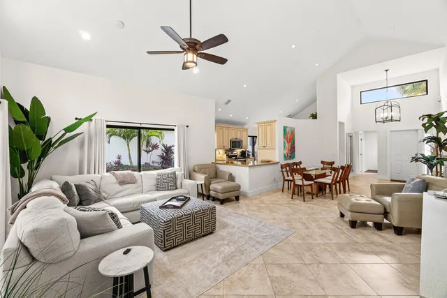 $1,200,000 | 5061 Via De Amalfi Drive, Boca Raton, FL 33496