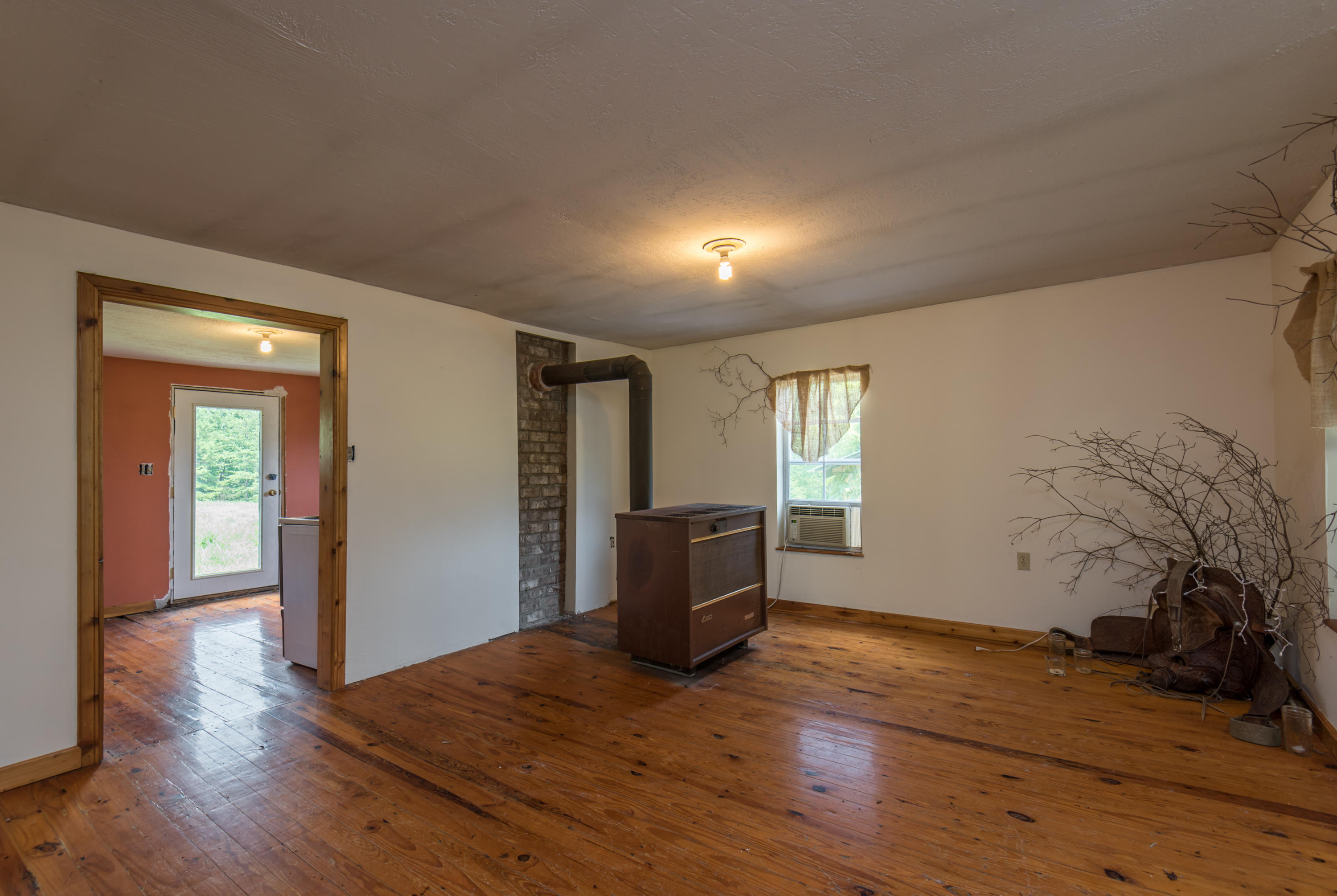 150 Britton Road Loudon, TN 37774 - Photo 7 of 31 150BrittonRd-4
