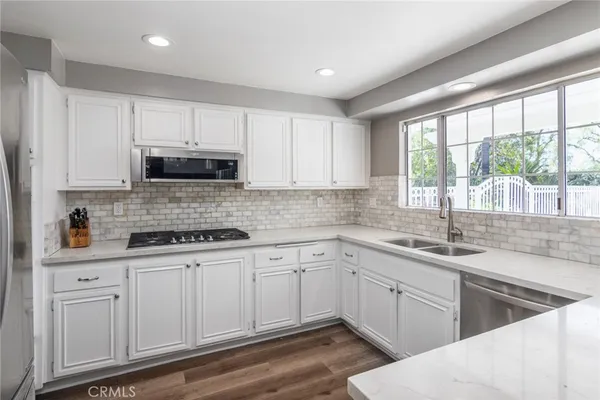 $6,750 | 16970 Blanche Place, Granada Hills, CA 91344