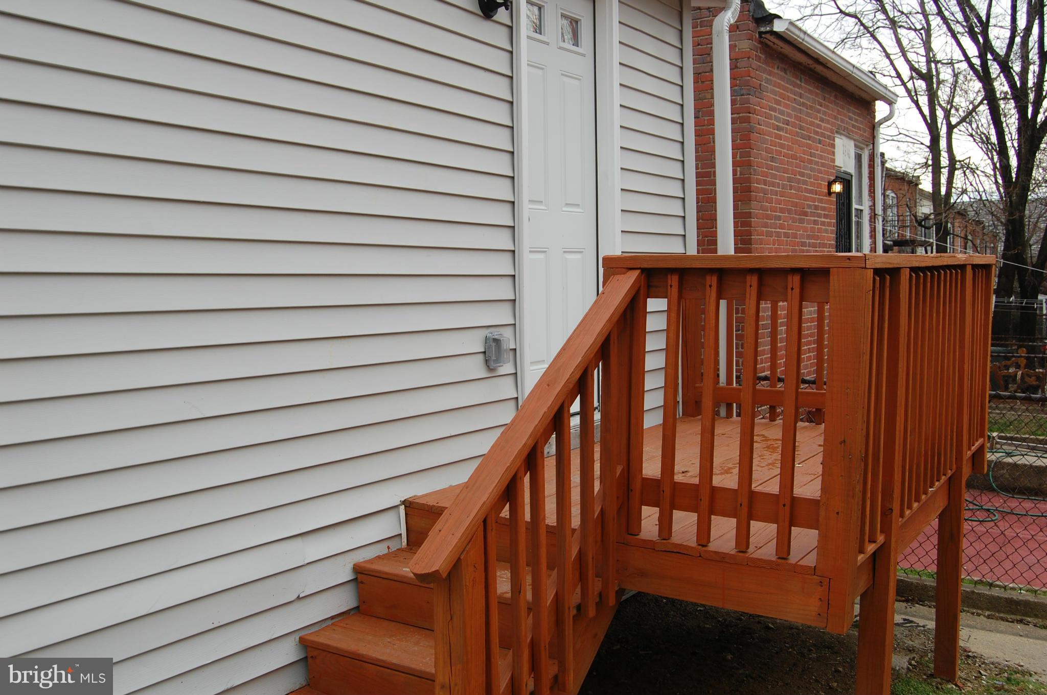 2344 Reisterstown Road Baltimore, MD 21217 - Photo 18 of 26 Exterior (Rear)