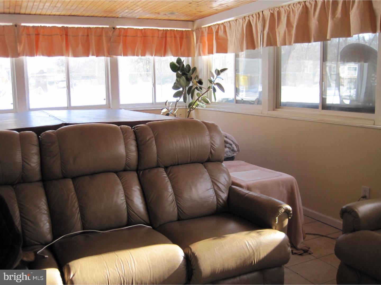 908 Bentley Road Laurel Springs, NJ 08021 - Photo 10 of 21 Sun Room
