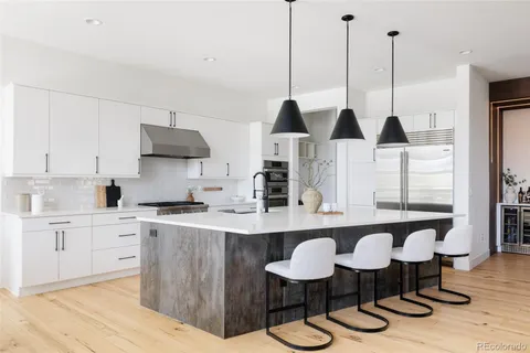 $1,500,000 | 9999 East 59th N Place, Denver, CO 80238