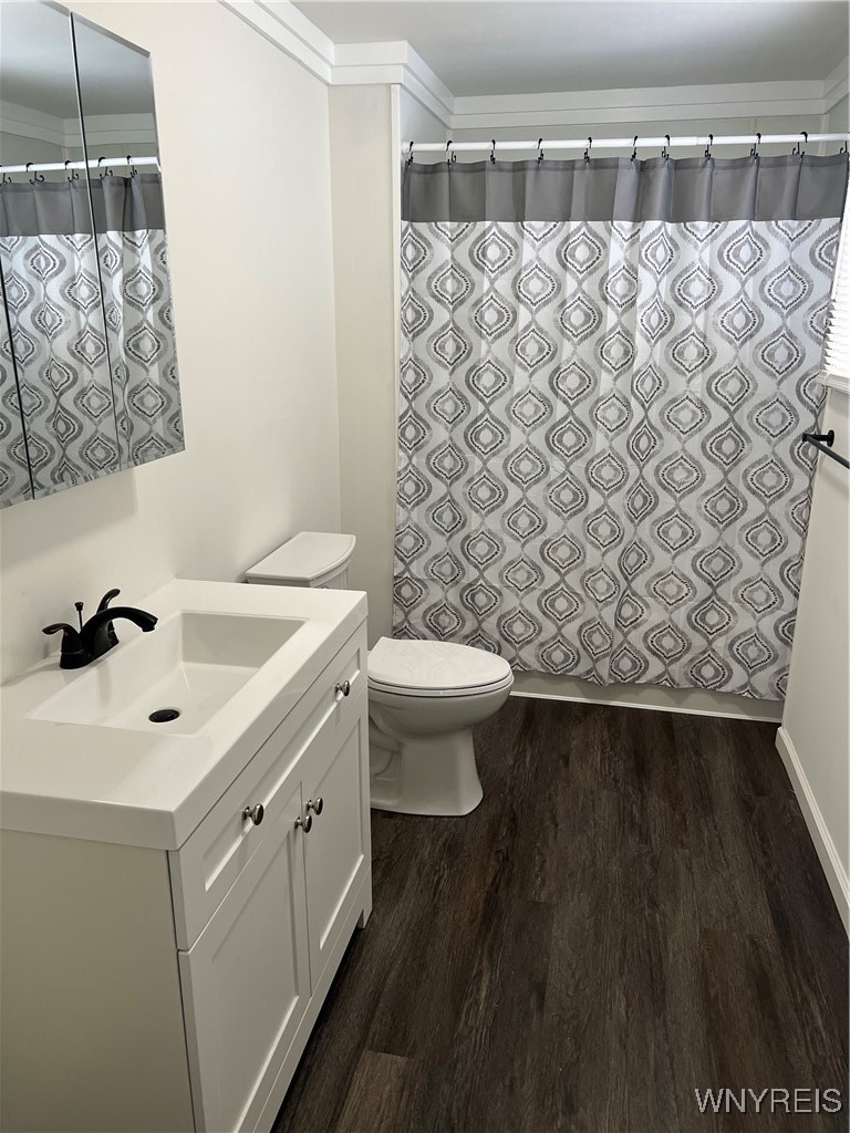 189 Gates Street Cheektowaga, NY 14212 - Photo 13 of 20 bathroom