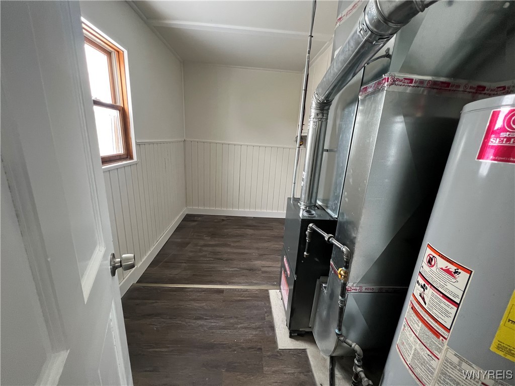 189 Gates Street Cheektowaga, NY 14212 - Photo 19 of 20 utility - laundry room