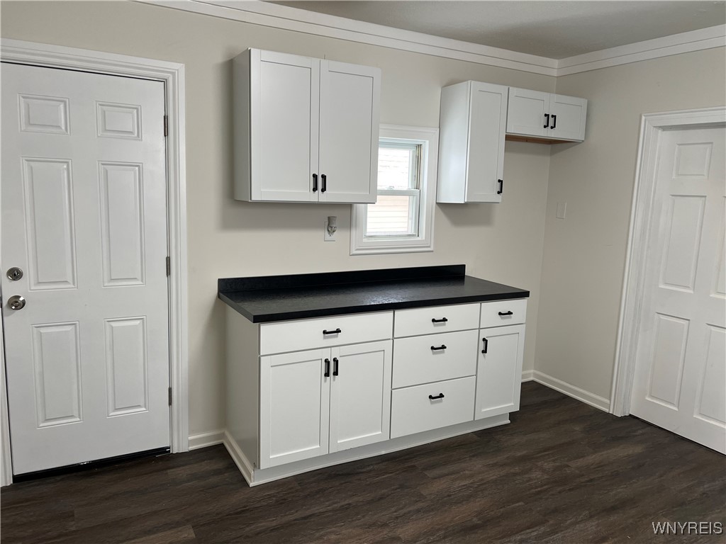 189 Gates Street Cheektowaga, NY 14212 - Photo 7 of 20 kitchen