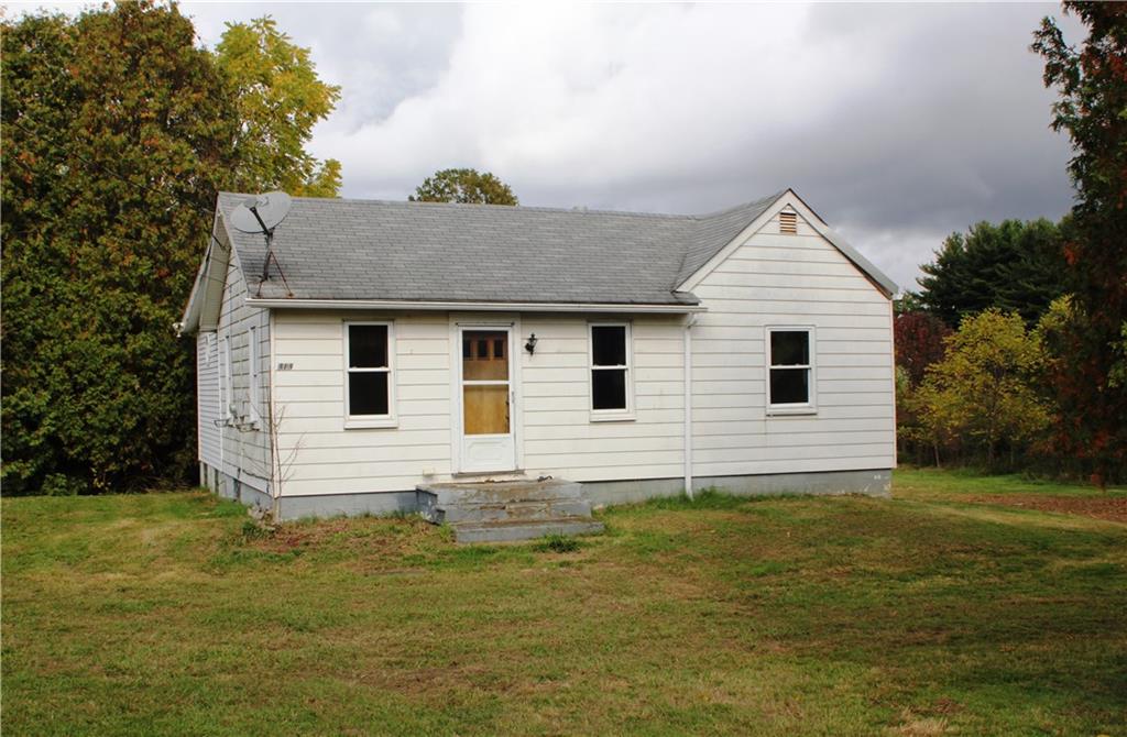 WELCOME TO 313 WINFIELD ROAD!