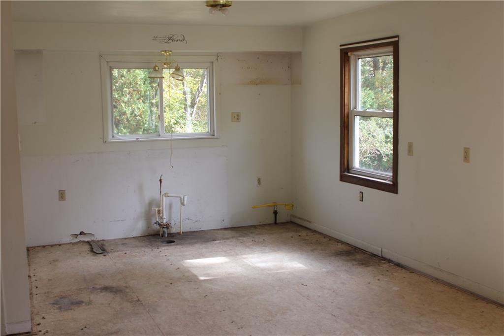313 Winfield Road Cabot, PA 16023 - Photo 3 of 5 Kitchen....Ready to renovate.