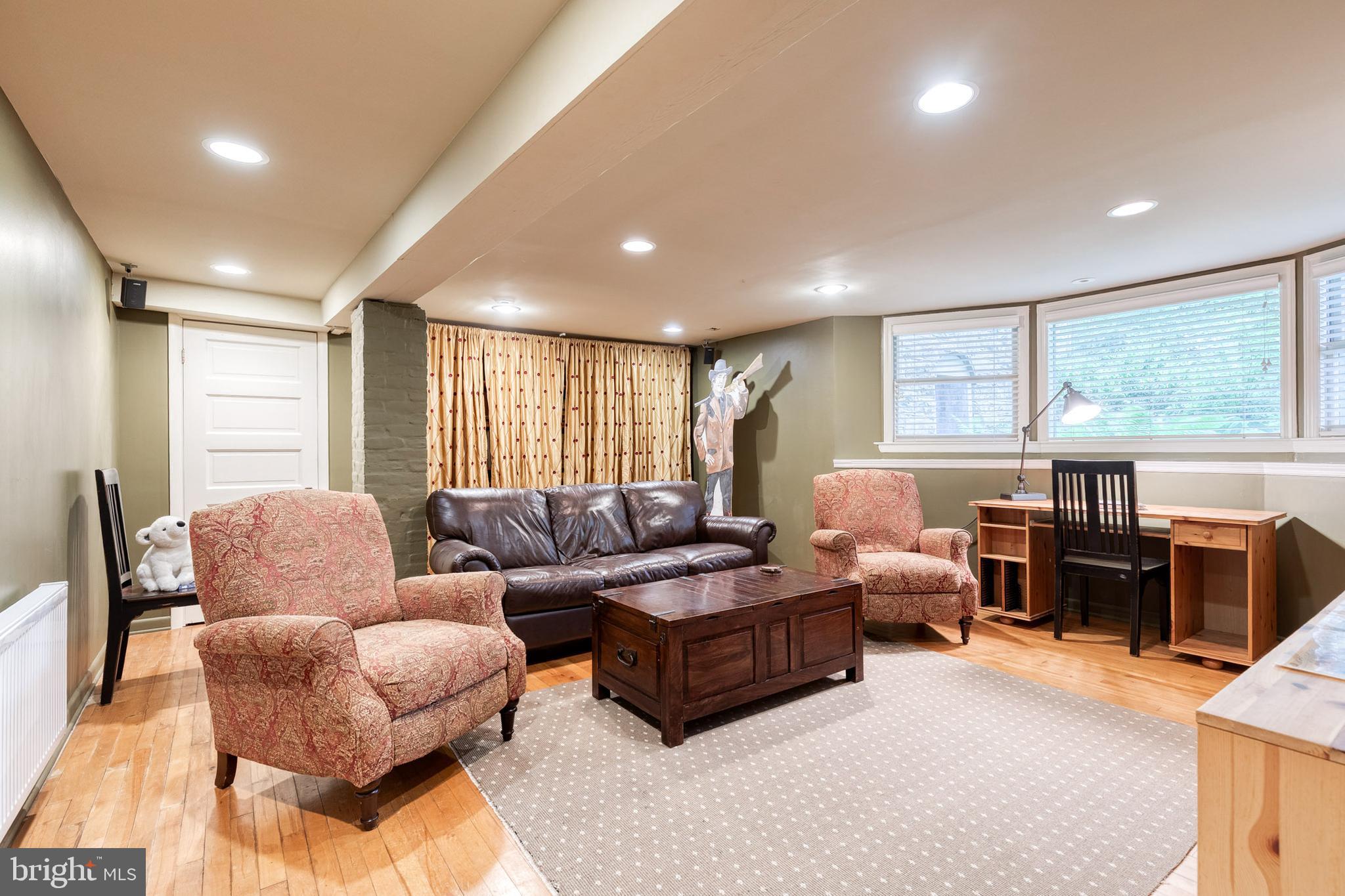 501 Woodlawn Road Baltimore, MD 21210 - Photo 53 of 69