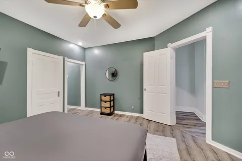 $250,000 | 2446 Carrollton Avenue, Indianapolis, IN 46205