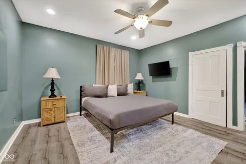 $250,000 | 2446 Carrollton Avenue, Indianapolis, IN 46205