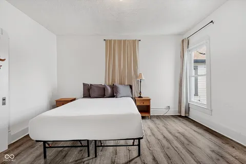 $250,000 | 2446 Carrollton Avenue, Indianapolis, IN 46205