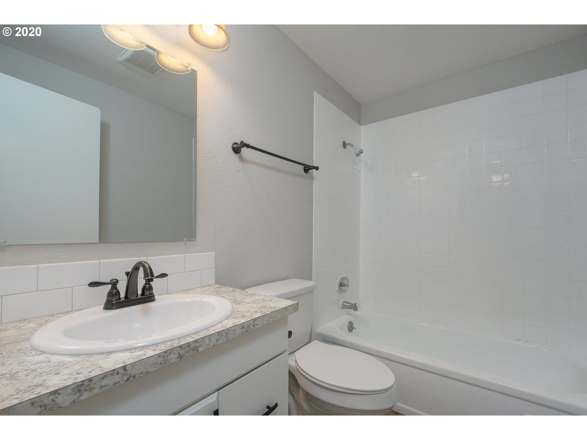 2401 Laframbois Road Vancouver, WA 98660 - Photo 14 of 27 Gallery Image 14