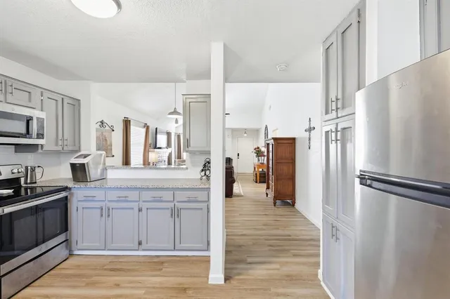 $299,990 | 807 Windcrest Drive, Keller, TX 76248