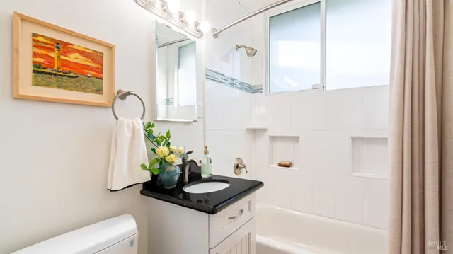 $1,275,000 | 835 Pine Lane, San Rafael, CA 94903