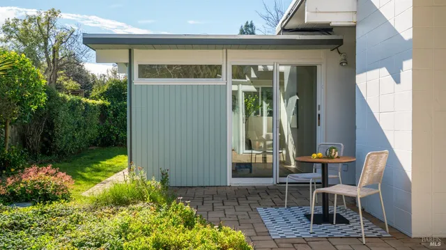 $1,275,000 | 835 Pine Lane, San Rafael, CA 94903