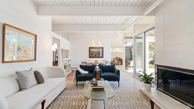 $1,275,000 | 835 Pine Lane, San Rafael, CA 94903